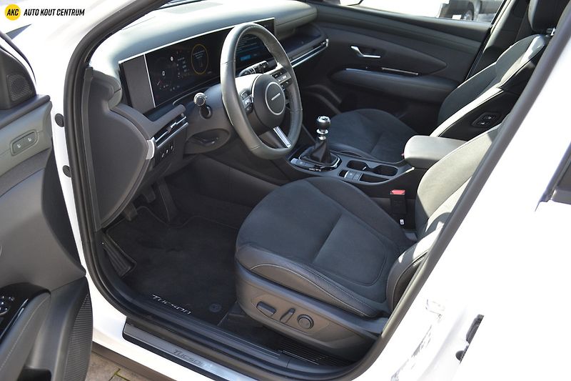 Hyundai Tucson 25 1,6 TGDI  20 Years Luxury - fotka 25 z 66