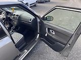 Škoda Fabia 1.6,77kw,AUTOMAT,klima - náhled 20