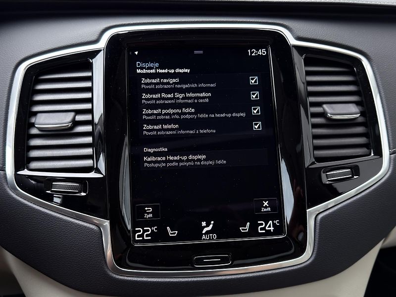 Volvo XC90 T8 AWD RECH. INSCRIPTION   - fotka 52 z 56