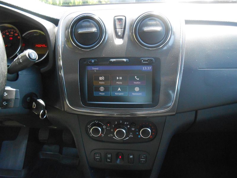 Dacia Sandero STEPWAY,LPG,KLIMA,LED,KAMERA! - fotka 30 z 44