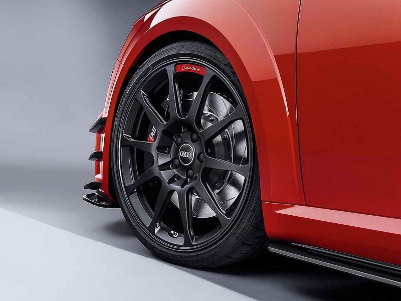 Audi Sport performance parts pro Audi R8 a Audi TT.