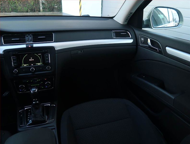 Škoda Superb (2013) Ambition 2.0 TDI, Automat - fotka 8 z 20