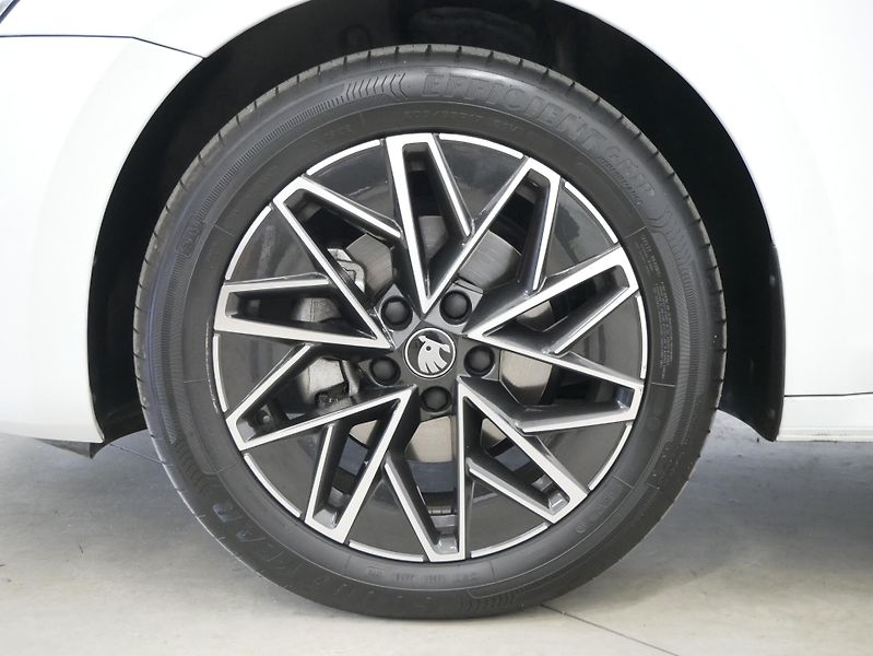 Škoda Octavia - fotka 10 z 30