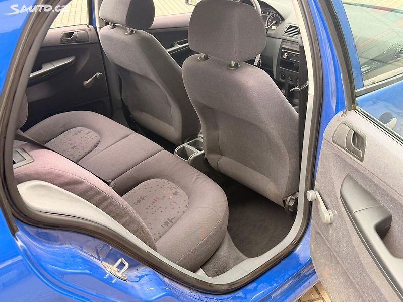 Škoda Fabia (2001) 1.4MPI, 44kw Původ ČR - fotka 10 z 17