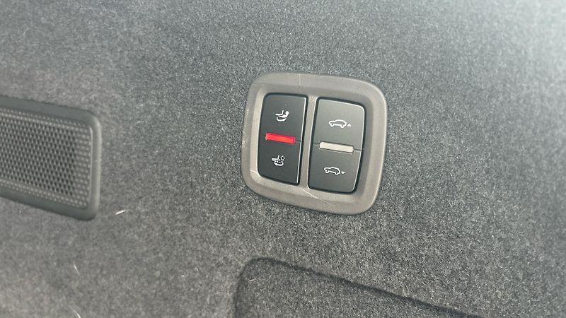 Porsche Cayenne E-Hybrid Coupe - fotka 26 z 30