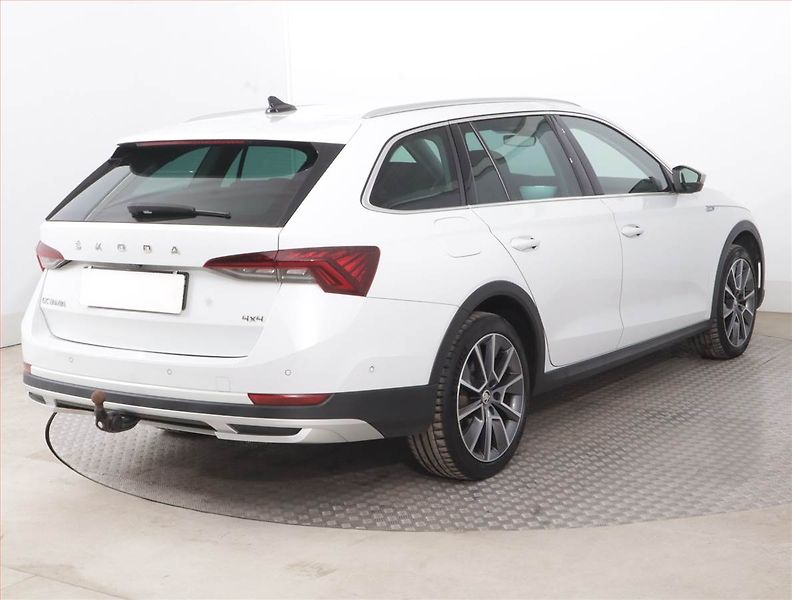 Škoda Octavia (2022) Scout 2.0 TDI - fotka 5 z 17