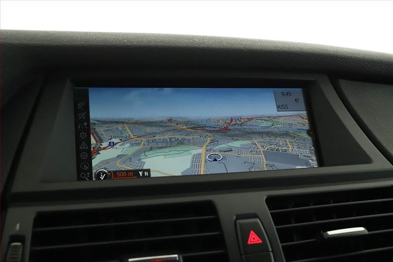 BMW X6 (2013) M Paket xDrive30d, 4X4 - fotka 12 z 15
