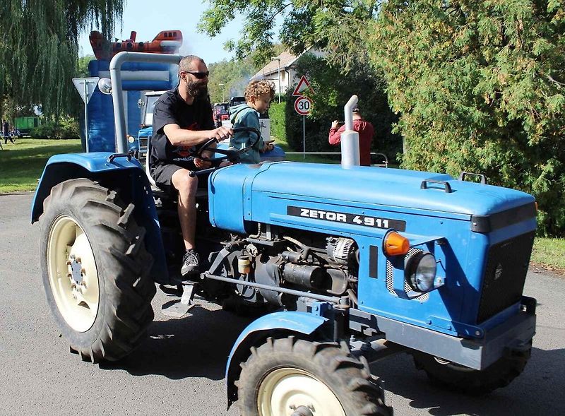 Hlavní sezona populárních akcí, v nichž hraje hlavní roli zemědělská technika, tedy traktoriád, se pomalu, ale jistě blíží. Akce jsoudivácky hojně navštěvované.
