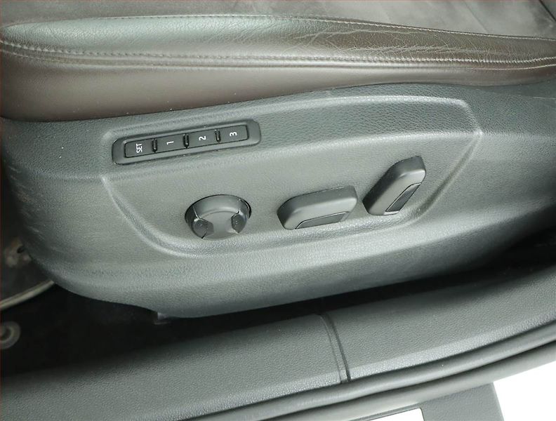 Škoda Octavia (2015) Scout 1.8 TSI, 4X4, Automat - fotka 17 z 18