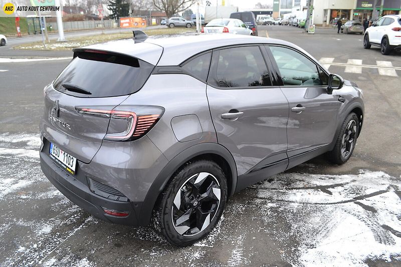 Renault Captur techno mild hybrid 160 EDC - fotka 5 z 49