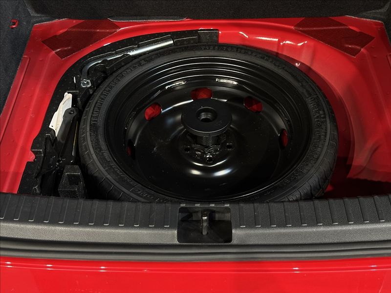 Škoda Karoq 2,0 TDi  DSG Sportline Virtual - fotka 14 z 49