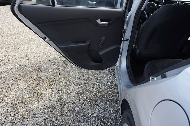 Kia Rio (2021) 1,2 1MAJ NOVÉ V ČR - fotka 13 z 28