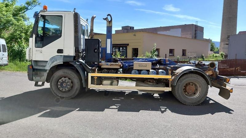 Iveco Trakker (2010) 410 kontejner - fotka 5 z 14