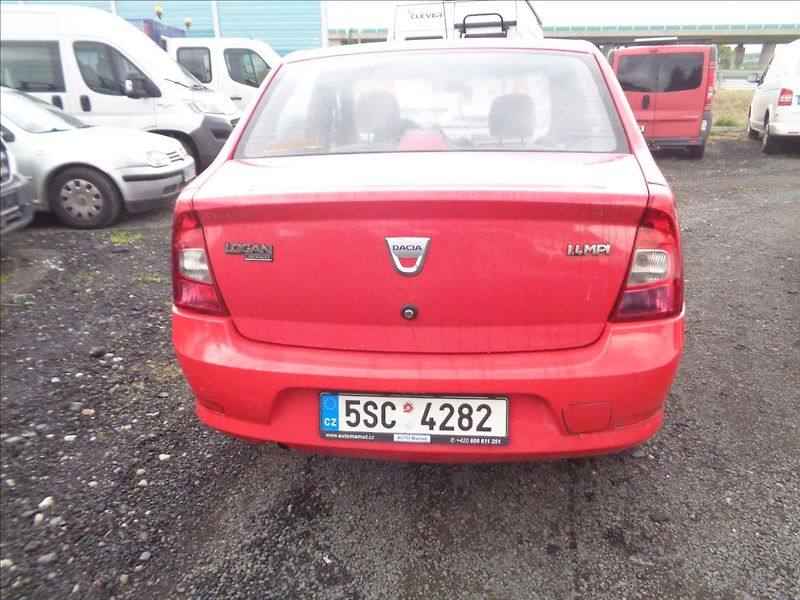 Dacia Logan 1,4 - fotka 6 z 12