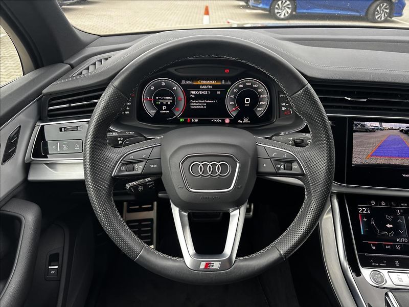 Audi Q7 3,0 TDI 210kW quattro S-line - fotka 27 z 42