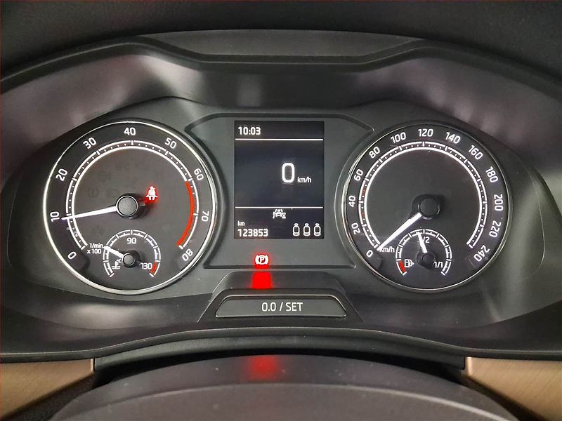 Škoda Scala (2022) Style 1.5 TSI, Serv.kniha - fotka 11 z 21