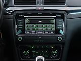 Škoda Superb (2012) Laurin&Klement 2.0 TDI, Xenony - náhled 12