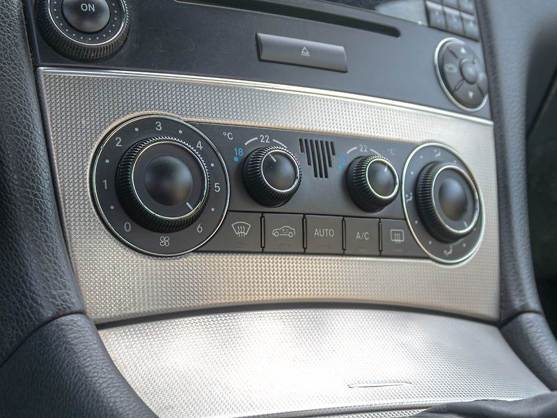 Mercedes-Benz CLK (2006) 320CDI 165KW mat – FAKTURY - fotka 20 z 32