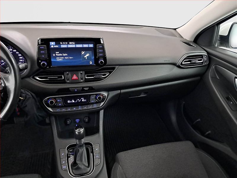 Hyundai i30 (2021) 1.5 T-GDI MHEV, Automat, ČR - fotka 8 z 18