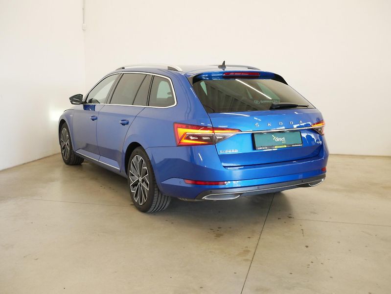 Škoda Superb - fotka 4 z 6