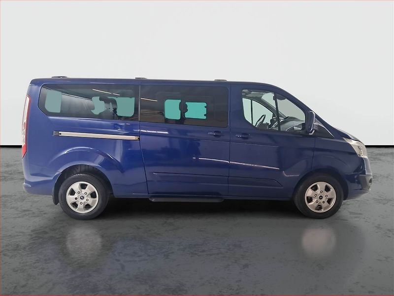 Ford Tourneo Custom (2016) Titanium 2.0 EcoBlue, ČR - fotka 6 z 18