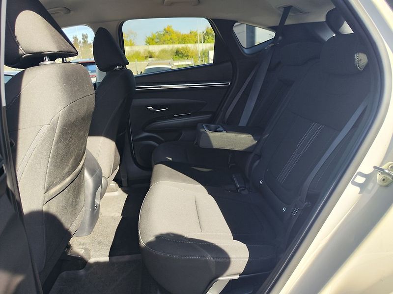 Hyundai Tucson 1.6 T-GDI/110kW Smart - fotka 10 z 33