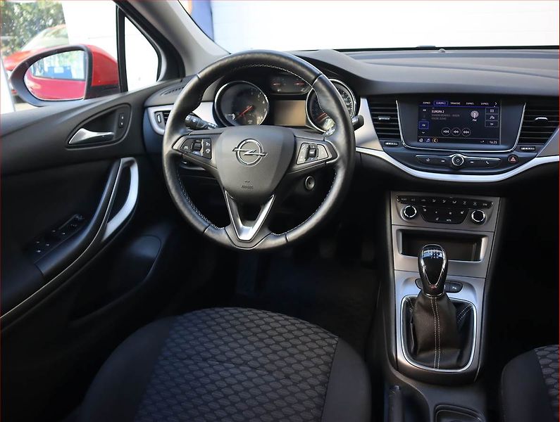Opel Astra (2020) 1.2 Turbo, Serv.kniha - fotka 7 z 16