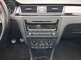 Škoda Rapid (2014) 1.6 TDi, Sport, xenon, panor - náhled 12