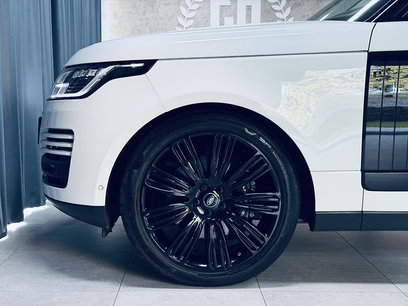 Land Rover Range Rover (2019) 4.4*V8*SD*VOGUE*TOP*CZ - fotka 12 z 45
