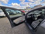Volkswagen Passat (2005) 2.0 TDi 103KW Comfort - náhled 9