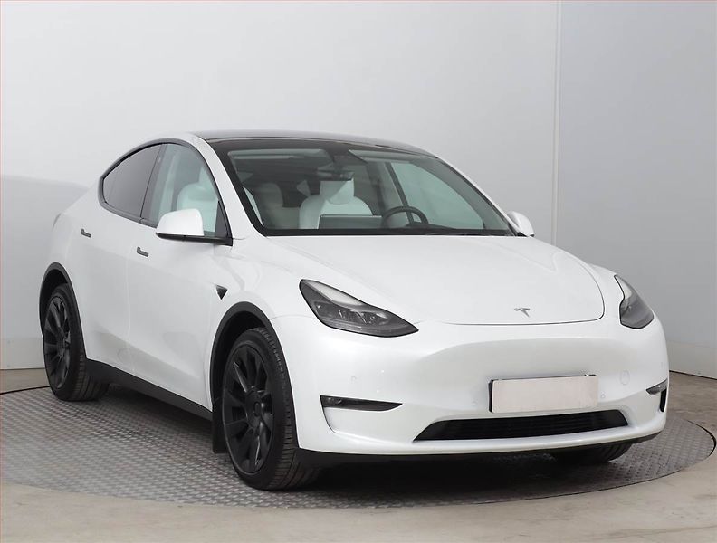 Tesla Model Y (2021) Long Range AWD 75kWh, SoH 95% - fotografie inzerátu