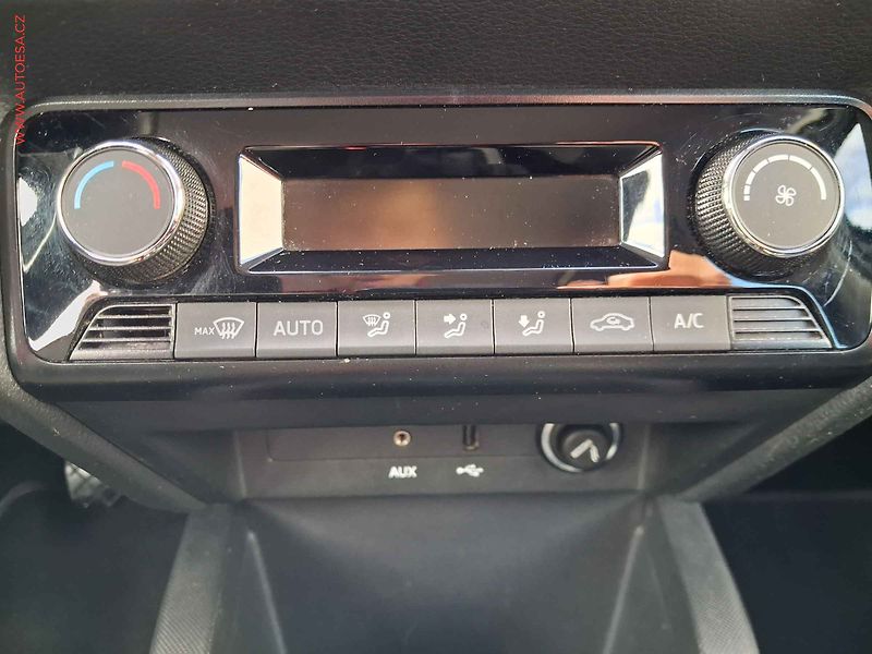 Škoda Fabia (2016) 1.2 TSi, Style, navi - fotka 12 z 19