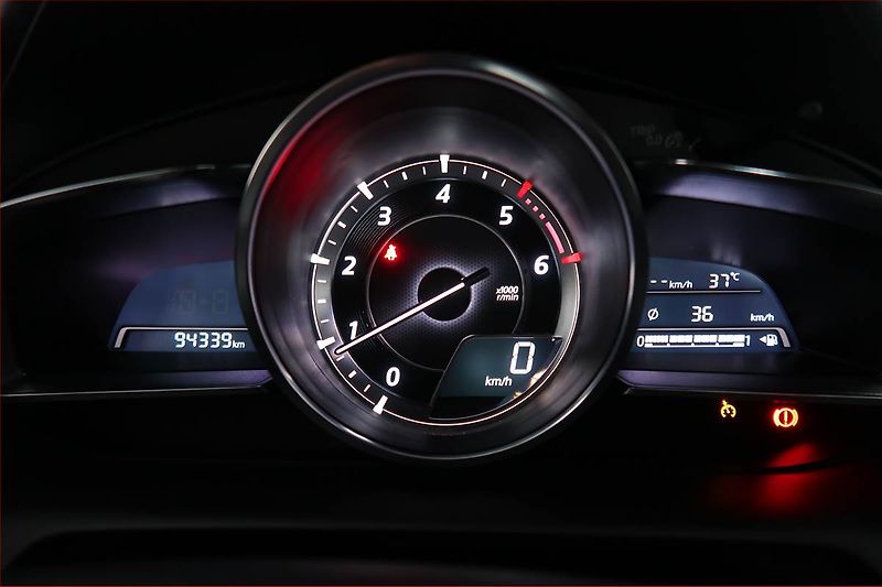 Mazda CX-3 (2017) 1.5 Skyactiv-D, Kůže, Navi - fotka 11 z 19