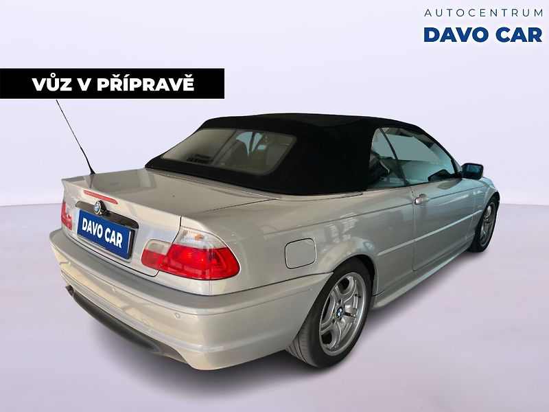 BMW Řada 3 3.0 330i 170kW M paket BiXenon - fotka 4 z 12