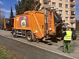 Popelářský vůz Scania G320.