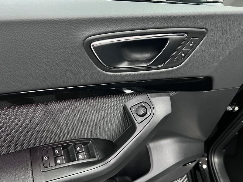 Seat Ateca 1.4 TSI 110 kW Xcellence 4x4 - fotka 13 z 41