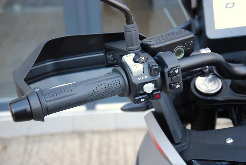 Morbidelli (2026) T10002VX BLACK - fotka 17 z 25