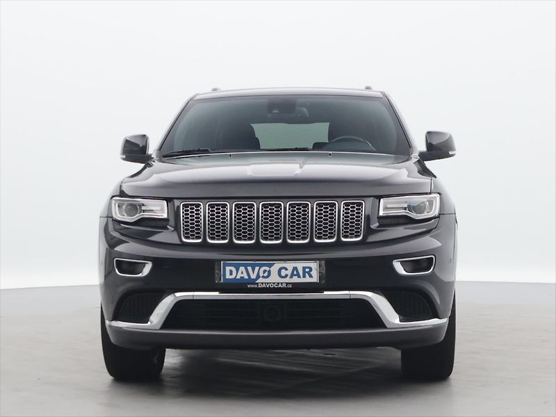 Jeep Grand Cherokee 3,0 CRDI 184kW 4x4 Summit - fotka 2 z 32