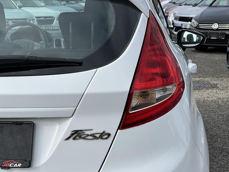 Ford Fiesta 1.25i KLIMA ALU KOUPENO V ČR - fotka 33 z 34