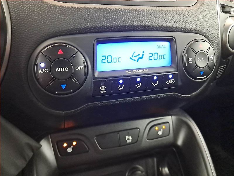 Hyundai ix35 (2015) 1.7 CRDi, ČR,1.maj, Tempomat - fotka 13 z 18