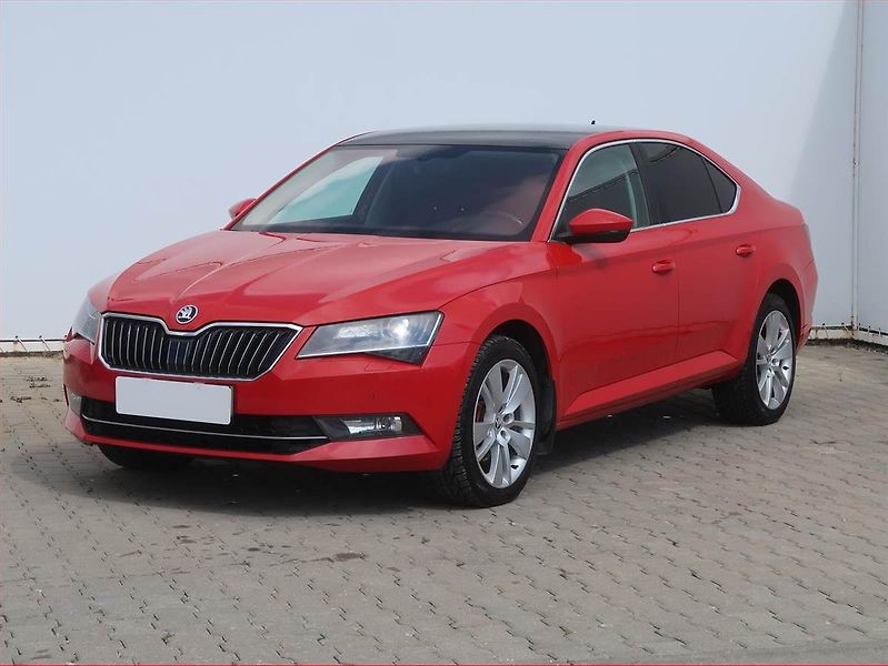 Škoda Superb (2017) Style 2.0 TDI, 4X4, Navi - fotka 2 z 18