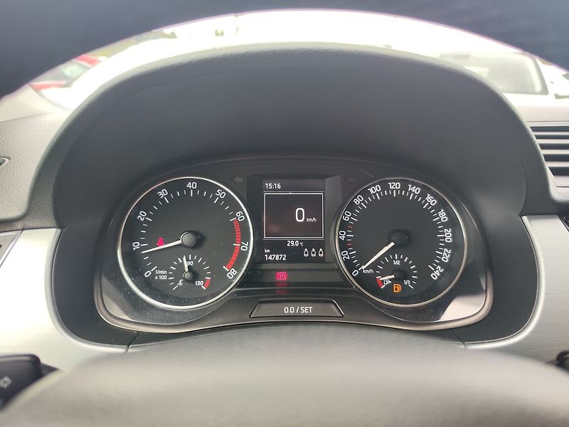 Škoda Fabia 1.2 TSI/66kW Ambition - fotka 13 z 26