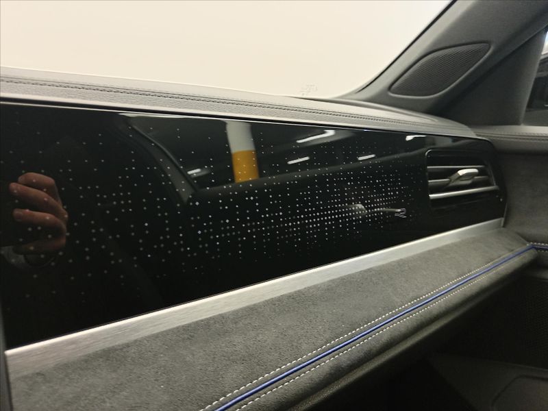 Volkswagen Passat 2,0 Rline People  TDI - fotka 18 z 19