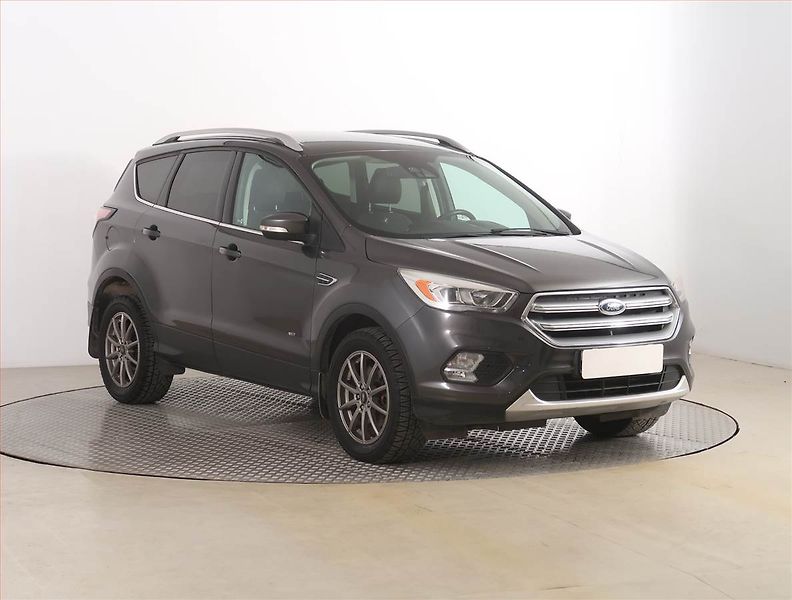 Ford Kuga (2017) Titanium 2.0 TDCi, 4X4, Kůže - fotografie inzerátu