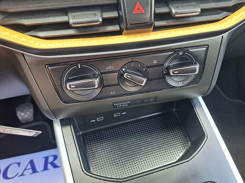 Seat Arona (2022) 1.0 TGI STYLE, ZÁRUKA - fotka 24 z 30