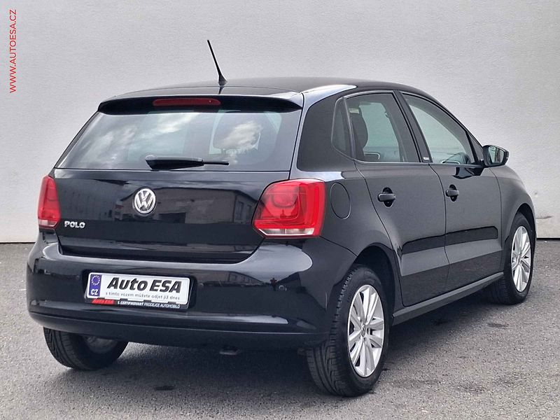 Volkswagen Polo (2011) 1.2i, Style, +kola - fotka 4 z 18