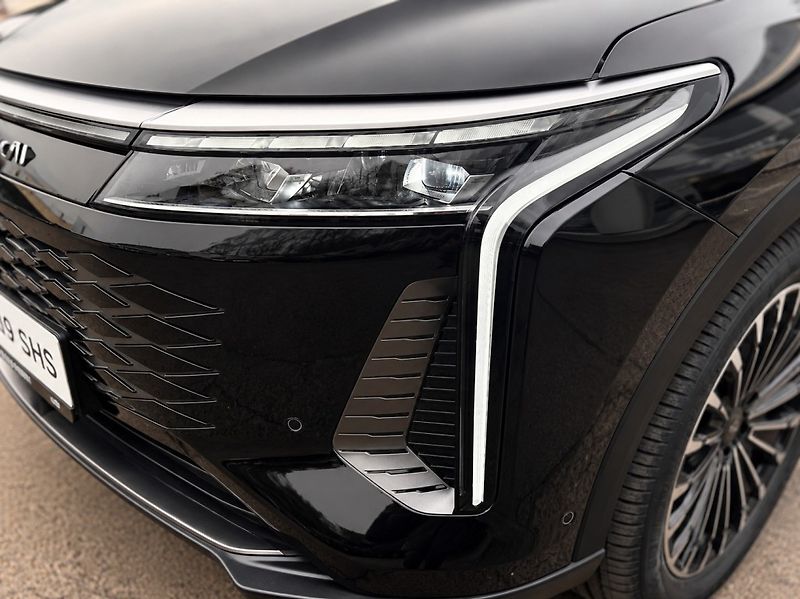 Omoda 9 (2026) SHS 1,5 TGI (537k) Premium - fotka 16 z 60