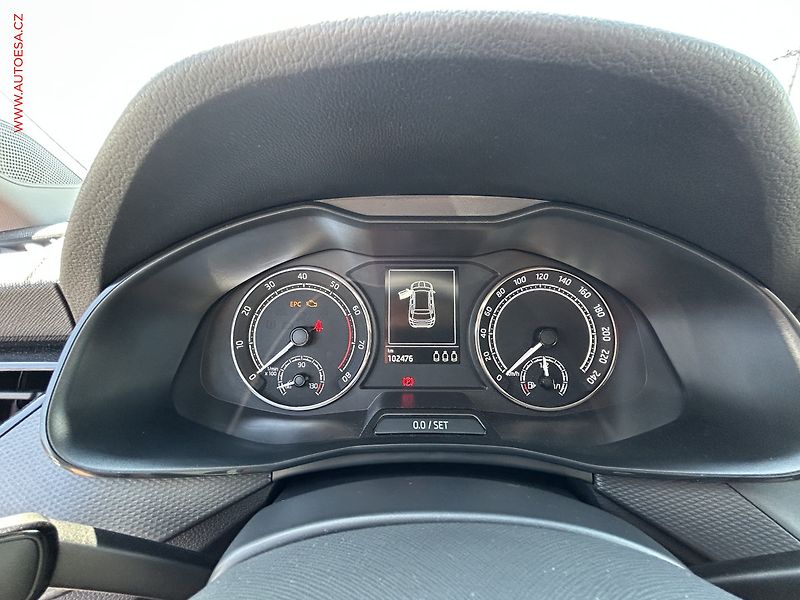 Škoda Kamiq (2022) 1.0 TSi, Active, +kola - fotka 17 z 17
