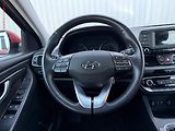 Hyundai i30 (2019) 1.6CRDi, ČR, AC, park.asist - náhled 12