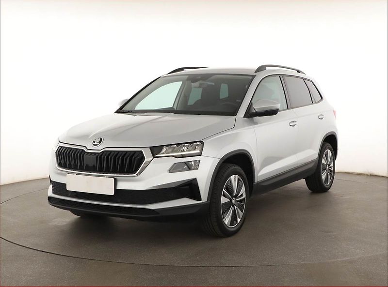 Škoda Karoq (2022) 2.0 TDI - fotka 2 z 20